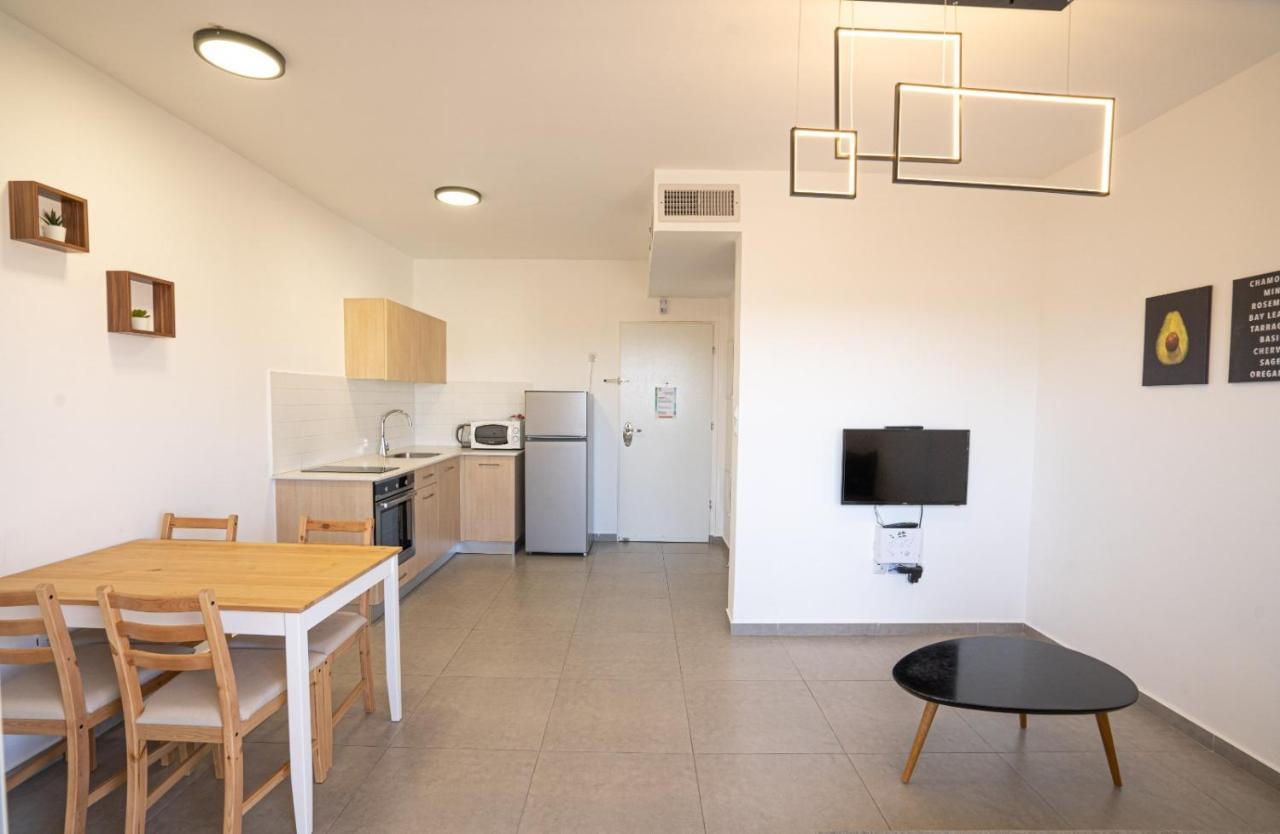 Apartment Yam Suf By Sun And View